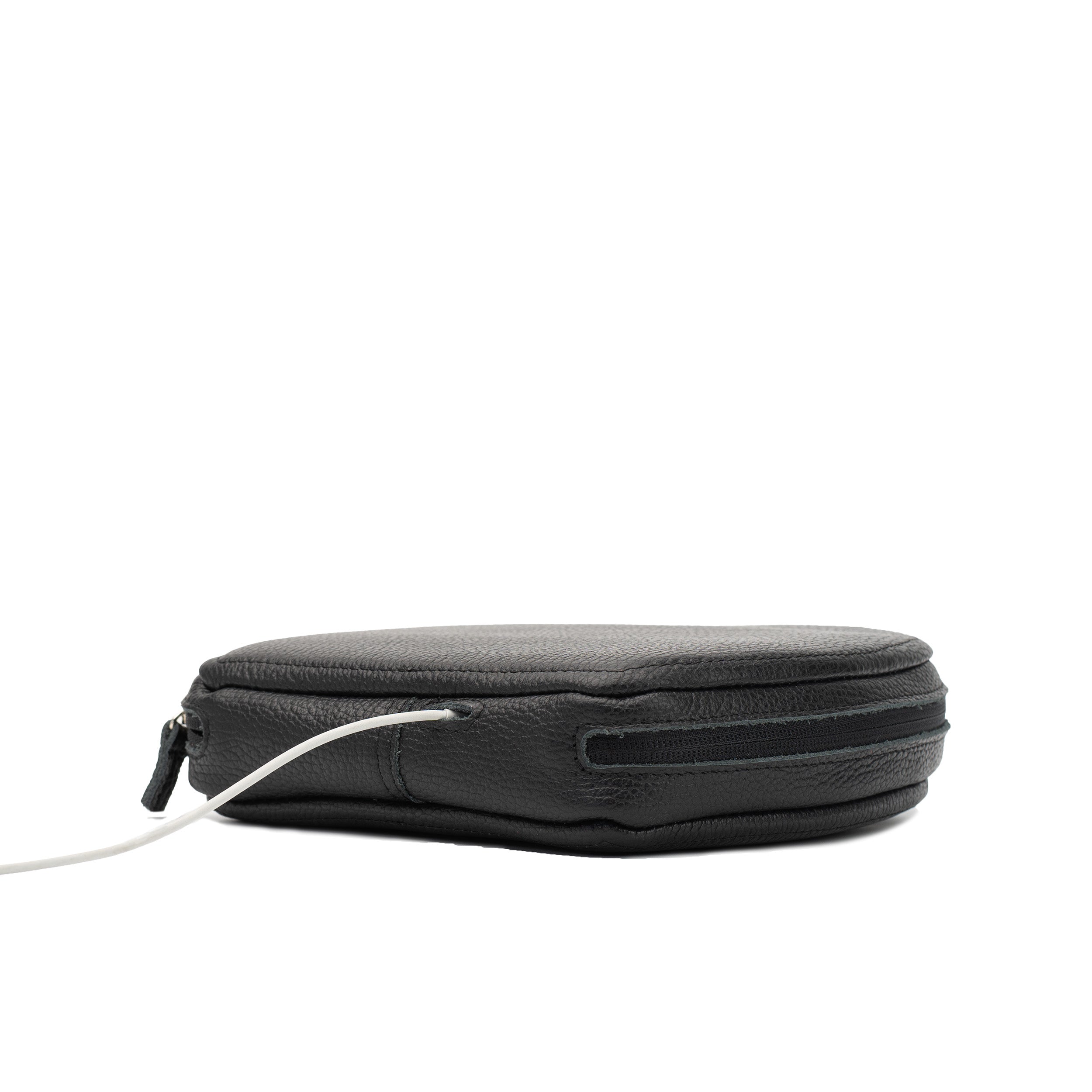 Flat-Grain Leather Case for AirPods Max – Premium Protective Cover